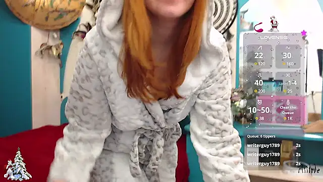 CrazyLaGirl online show from December 17, 2024, 10:00 pm