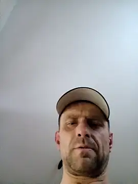 Roman0798 online show from February 18, 2025, 6:15 am