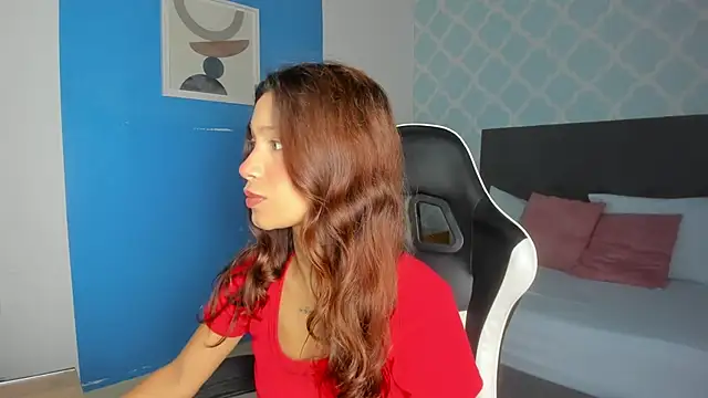 cora 22 online show from September 30, 2025, 12:22 pm