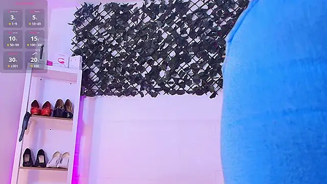 louise nails online show from March 13, 2026, 3:06 pm