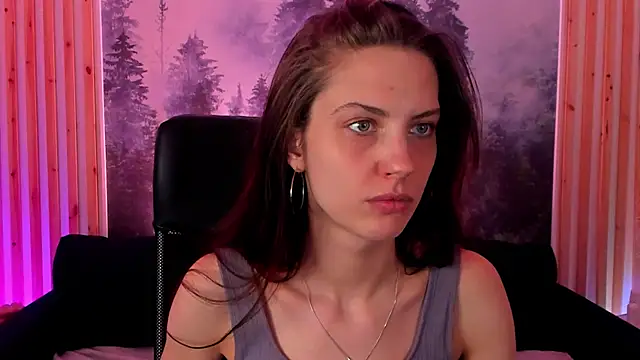 EmilyWilden online show from March 10, 2025, 11:23 am