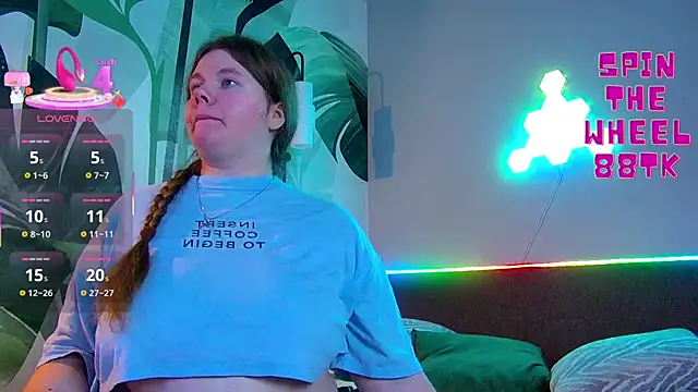 RubyValen online show from November 27, 2025, 2:01 am