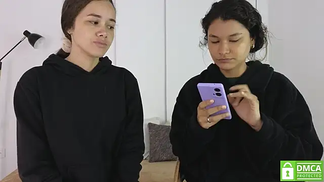 Snapshot of sexychanell_18 chatting on October 11, 2025, 1:12 pm sexychanell 18 online show from October 11, 2025, 1:12 pm