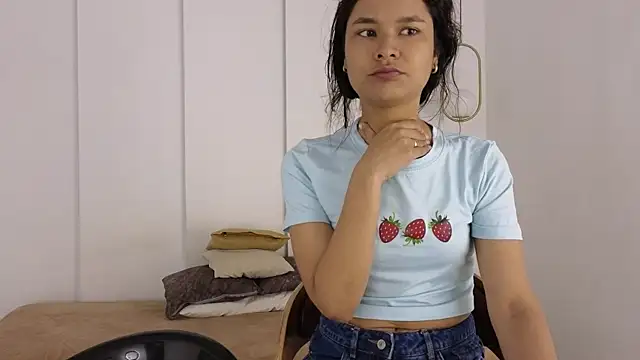 sexychanell 18 online show from December 20, 2025, 1:03 pm