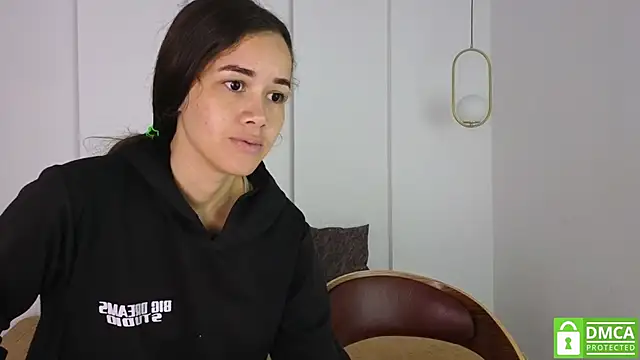 Snapshot of sexychanell_18 chatting on September 28, 2025, 1:18 pm sexychanell 18 online show from September 28, 2025, 1:18 pm