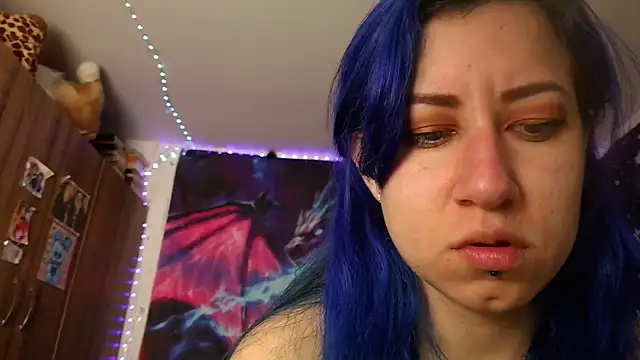 pussytight pervert online show from April 8, 2026, 1:51 am