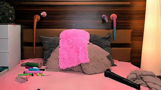LiaMetz online show from July 3, 2026, 7:20 pm