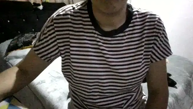 Snapshot of RAYA_1 chatting on December 26, 2024, 12:57 am RAYA 1 online show from December 26, 2024, 12:57 am