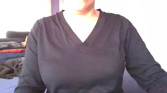 Snapshot of RAYA_1 chatting on February 11, 2025, 9:25 pm RAYA 1 online show from February 11, 2025, 9:25 pm