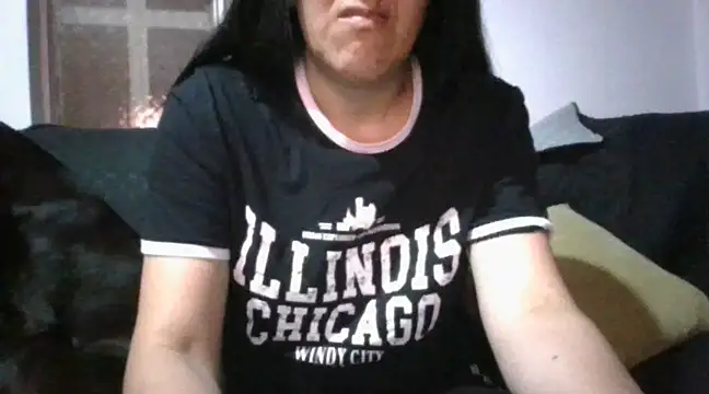 Snapshot of RAYA_1 chatting on March 10, 2025, 11:27 pm RAYA 1 online show from March 10, 2025, 11:27 pm