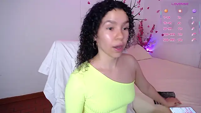 Snapshot of Karolina_1 chatting on March 4, 2026, 9:00 pm Karolina 1 online show from March 4, 2026, 9:00 pm