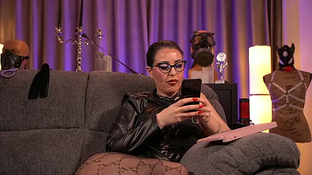 kelly kent online show from January 21, 2025, 3:37 am