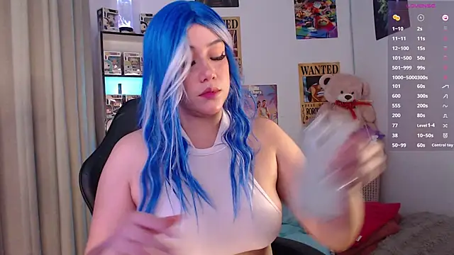 Snapshot of Emmy_Ruiz chatting on March 3, 2026, 3:24 am Emmy Ruiz online show from March 3, 2026, 3:24 am