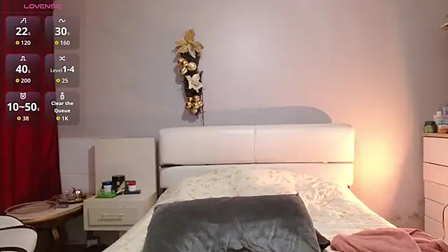 Snapshot of Freyja_soh chatting on December 14, 2025, 6:46 pm Freyja soh online show from December 14, 2025, 6:46 pm