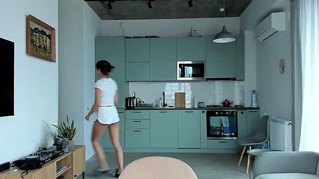 Snapshot of julias_tapes chatting on December 7, 2024, 8:05 am julias tapes online show from December 7, 2024, 8:05 am
