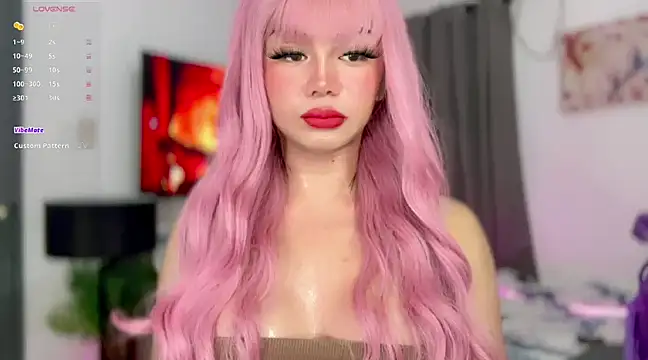 sassy olivia online show from February 16, 2025, 7:05 pm