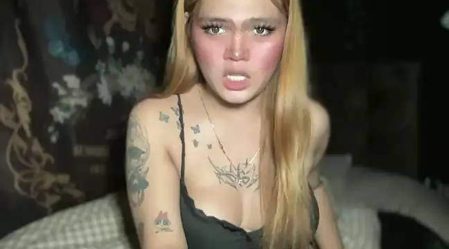 Claire Brooke online show from March 2, 2025, 10:02 pm