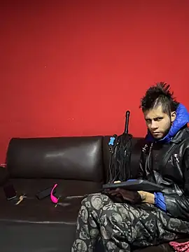 Snapshot of Master_rudeboy chatting on September 28, 2025, 12:23 pm Master rudeboy online show from September 28, 2025, 12:23 pm