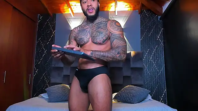 muscle man16 online show from January 17, 2025, 12:42 am