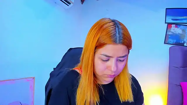 Gretta Queen online show from September 14, 2025, 3:23 pm