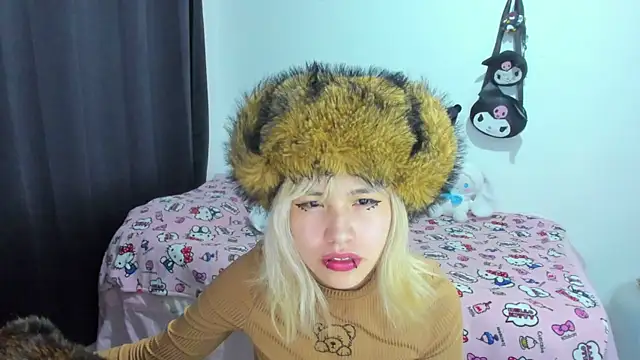 Akane-Mou online show from November 5, 2025, 12:36 am