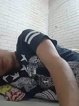 valeriaswang Lucas online show from June 13, 2026, 4:05 pm