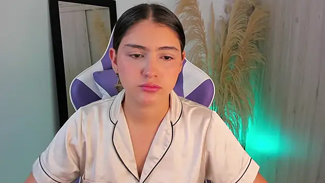 Snapshot of sofia_henaok chatting on October 7, 2025, 9:16 pm sofia henaok online show from October 7, 2025, 9:16 pm