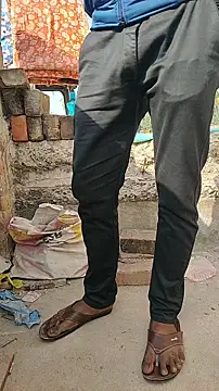 Snapshot of BLACK---MAMBA chatting on January 8, 2026, 4:29 am BLACK---MAMBA online show from January 8, 2026, 4:29 am