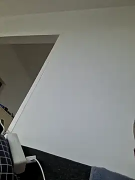 cuci45 online show from October 5, 2025, 9:33 am