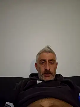 cuci45 online show from February 1, 2026, 12:20 am