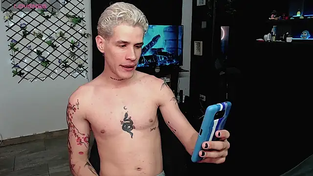 andybxby online show from January 30, 2025, 8:42 pm