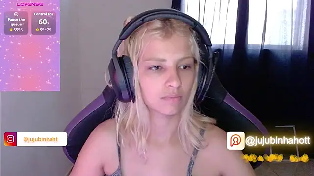 Snapshot of jujubinhahot chatting on October 8, 2025, 6:19 pm jujubinhahot online show from October 8, 2025, 6:19 pm