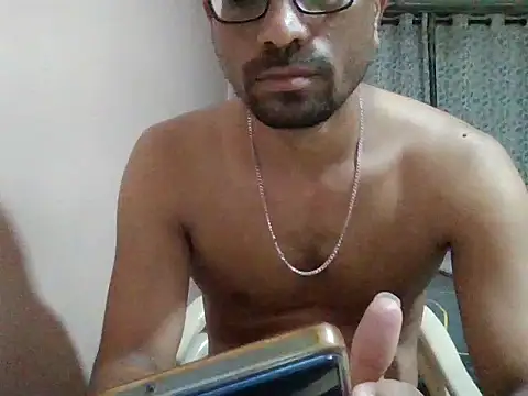 sexx4 online show from November 2, 2025, 8:03 pm