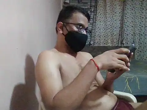 sexx4 online show from May 28, 2026, 10:37 pm