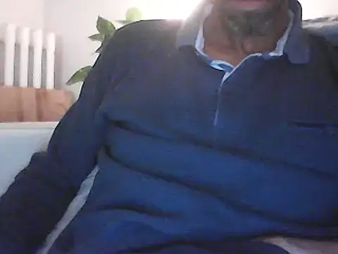 Malcomvs97 online show from January 8, 2025, 1:00 am