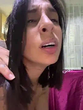 charlotte stevenss  online show from March 3, 2025, 2:39 pm
