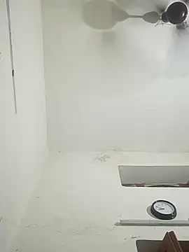 wrong man25 online show from March 11, 2026, 4:01 pm