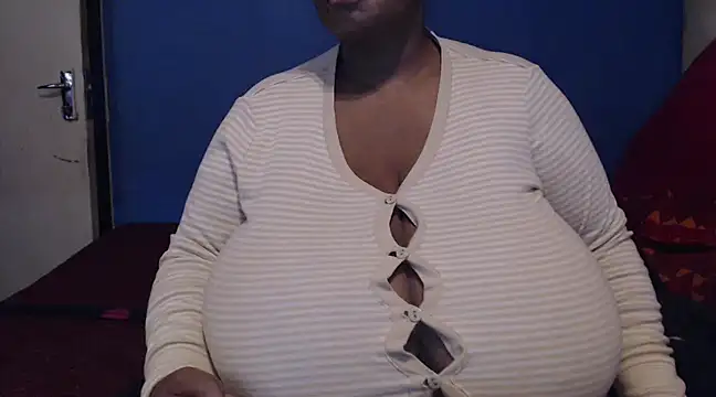 CUTEFIRMMELONSS online show from March 8, 2025, 5:28 am