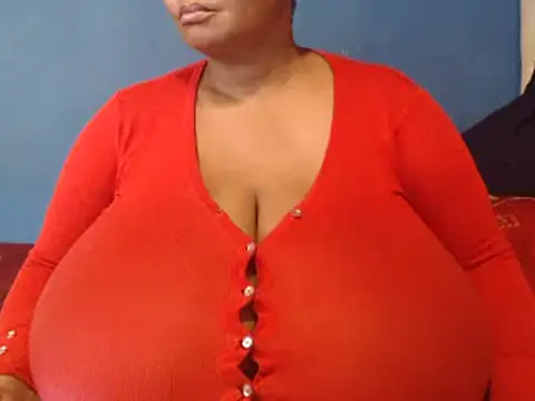 CUTEFIRMMELONSS online show from February 26, 2025, 12:27 pm