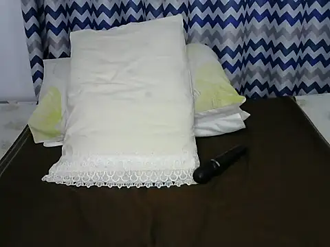 sexydarl online show from March 22, 2025, 6:54 am