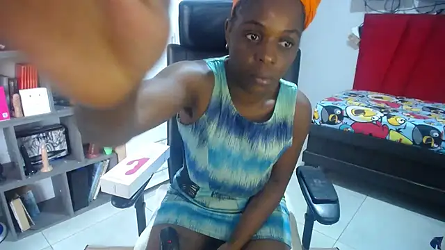 Shaniko89 online show from September 26, 2025, 5:47 am