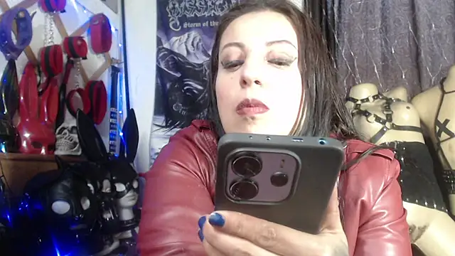 Astartexxx online show from February 19, 2025, 12:11 pm