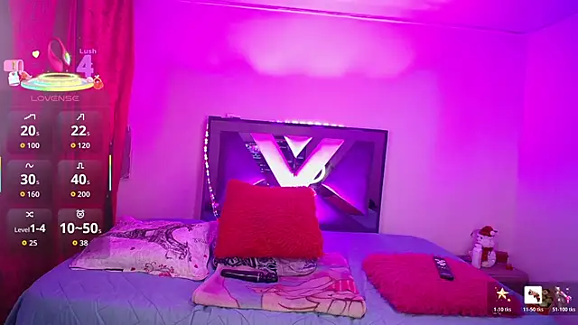 Snapshot of Miley_Walker1 chatting on February 7, 2026, 10:12 am Miley Walker1 online show from February 7, 2026, 10:12 am