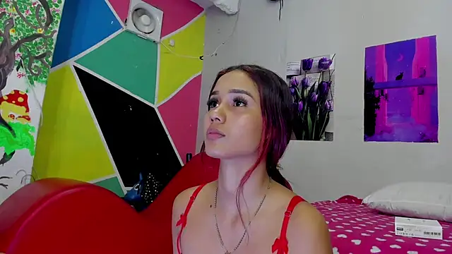 MarianaManzur online show from March 1, 2025, 8:21 pm