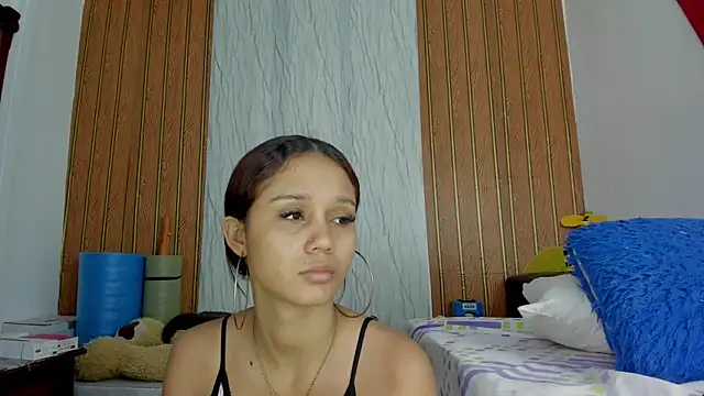 Snapshot of MarianaManzur chatting on September 22, 2025, 4:35 pm MarianaManzur online show from September 22, 2025, 4:35 pm