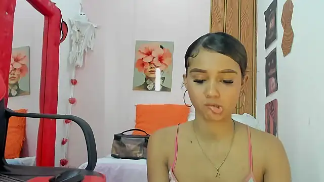 MarianaManzur online show from June 1, 2026, 4:06 pm