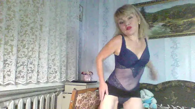 Snapshot of Annie_Heart chatting on September 19, 2025, 7:07 pm Annie Heart online show from September 19, 2025, 7:07 pm