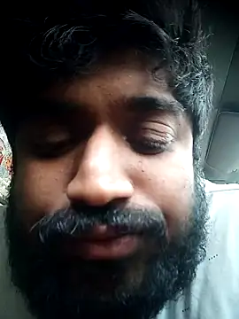 Snapshot of Driver-naru chatting on March 4, 2025, 8:24 am Driver-naru online show from March 4, 2025, 8:24 am