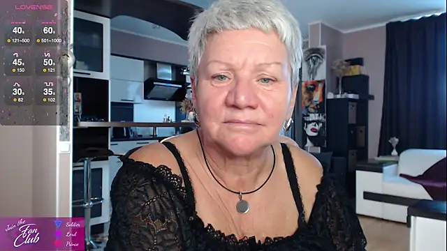 Snapshot of roxana_brooks chatting on September 25, 2025, 2:56 pm roxana brooks online show from September 25, 2025, 2:56 pm