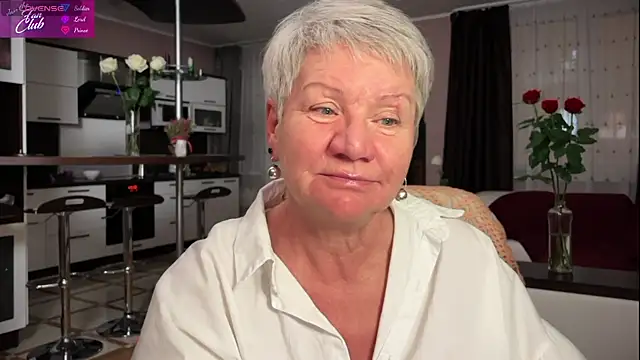 roxana brooks online show from February 3, 2025, 7:21 pm